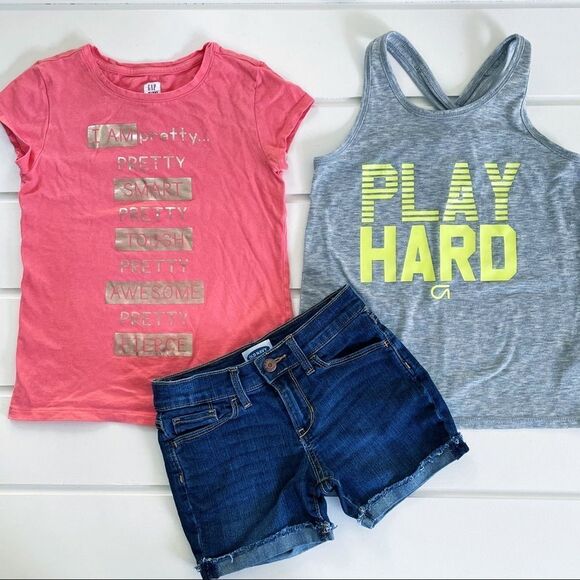 Gap & Old Navy Lot Tee Shirt, Tank Top & Shorts - Picture 1 of 16